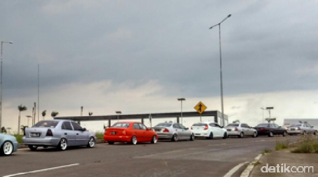 Komunitas Accent: <i>'Lowered Your Car'</i>