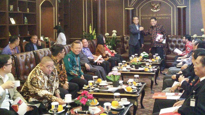 Rapat Tertutup, DPR Evaluasi Kerja MK hingga Bahas Patrialis Akbar