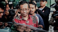 Mahfud datang terkait dengan pembentukan panitia seleksi (pansel) penasihat KPK.