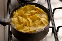 Kenali 7 Hal yang Bikin Pasta Buatan Anda Kurang Enak