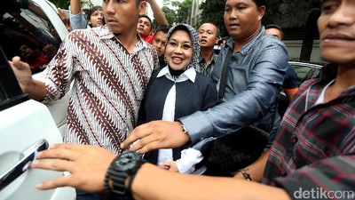 Sylviana Murni Diperiksa 6 Jam di Bareskrim