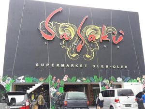 Sasaku Lombok: Pusat Oleh-oleh Serba Ada Khas Lombok
