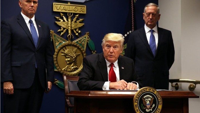 Indonesia Sayangkan Kebijakan Imigrasi Trump, Malaysia Diam