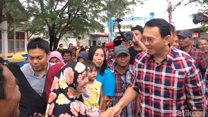 Ahok Ingin Kapal Menuju Kepulauan Seribu Seperti TransJ