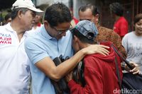 Ahok Tawarkan KJL, Anies Janjikan Tunjangan untuk Lansia