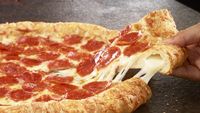 Pecahkan Rekor, Ini Pizza Italia Terpanjang di Dunia