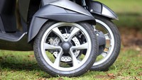 Model ini dilengkapi dengan ban belakang berukuran lebar 130/70-13M/C (63P), desain rangka baru yang lebih ringan dan kuat, suspensi depan dual twin tube (redaman lebih lembut dan empuk), posisi berkendara nyaman dengan ruang kaki dan dimensi jok luas. Sehingga kenyamanan berkendara dipastikan bakal dirasakan siapa saja yang mengendarainya.