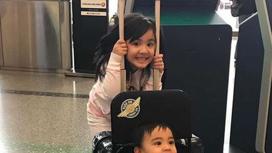 Cantiknya Mikhayla, Putri Nia Ramadhani dan Ardi Bakrie