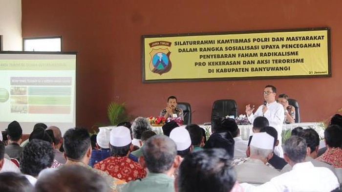 Polres Banyuwangi Gelar Sosialisasi Tangkal Paham Radikalisme