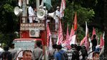 Adu Orasi Massa Pro vs Kontra Ahok