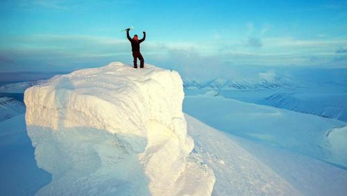 Menanti Matahari Terbit Setelah 4 Bulan Tenggelam