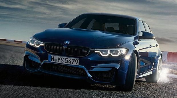 BMW M3 punya tampang baru.