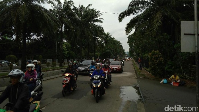 Massa Sidang Ahok Bubar, Jalan di Depan Kementan Kembali Dibuka