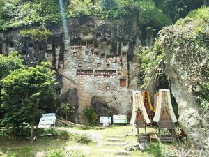 Makam Orang Toraja, Harganya Mahal!