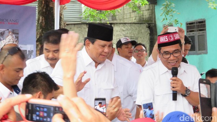 Kampanyekan Anies-Sandi, Prabowo Joget Bareng Anak Benyamin Sueb