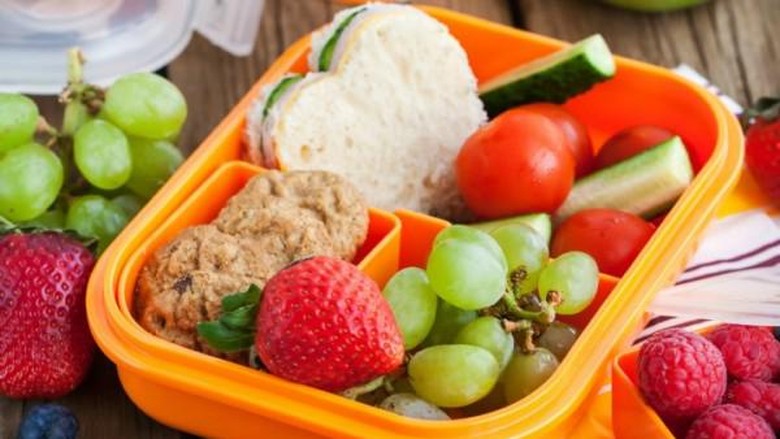 Sudahkah Kita Siapkan Bekal Makanan Bergizi buat si Kecil?/ Foto: iStock Sudahkah Kita Siapkan Bekal Makanan Bergizi buat si Kecil?/ Foto: iStock