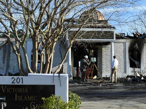 Masjid di Texas yang terbakar