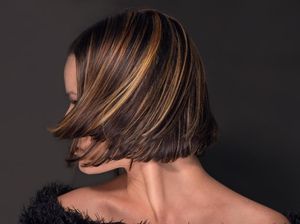 Magic, Rambut Bisa Berubah Warna Saat Tertiup Angin