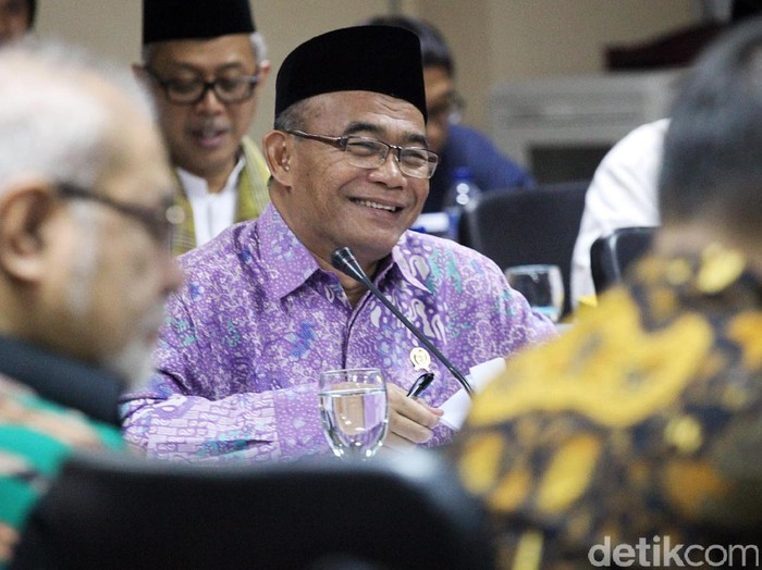 Mendikbud Optimistis UN Berbasis Komputer akan Berjalan Lancar