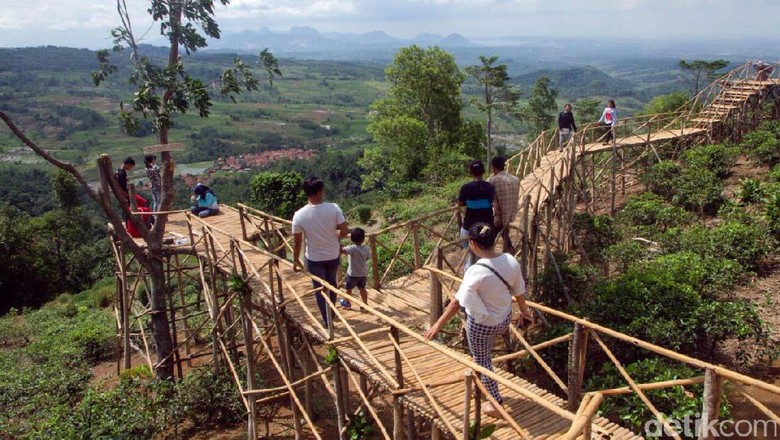 4 Kampung Halaman di Jawa Barat Ini Punya Destinasi Asyik