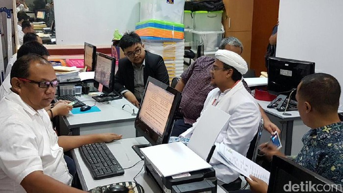 Begini Suasana Pemeriksaan Habib Rizieq soal Dugaan Makar