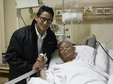 Sandiaga jenguk Prof Rachman