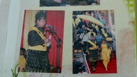 Foto: Beberapa karya Tenun Wan Fitri pernah dipakai beberapa tokoh terkenal. Seperti misalnya SBY dan Ibu Ani Yudhoyono sewaktu SBY menjabat sebagai presiden. Album kenangannya pun masih tersimpan di toko itu (Wahyu/detikTravel)