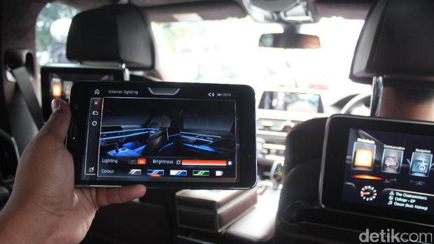 Sensasi Nyetir BMW Seri 7 Rakitan Lokal