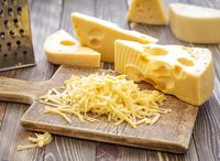 10 Bahan Ini Jadi <i>Topping</i> Populer untuk Jajanan Pisang