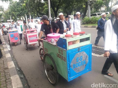 PKL Ikut Rombongan Aksi Pro Habib Rizieq
