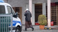 Sebelumnya pada Selasa, 31 Januari waktu setempat, kepolisian Jerman menangkap tiga pria di kota Berlin. Mereka ditangkap atas kecurigaan memiliki hubungan erat dengan para militan ISIS dan berencana pergi ke Timur Tengah untuk mengikuti pelatihan tempur. Thomas Lohnes/Getty Images.