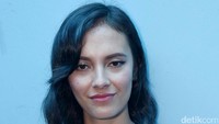Ia merupakan model internasional asal Indonesia yang telah lama berkiprah di New York, AS dan sekarang menjadi salah satu host acara My Trip My Adventure di Trans TV. Pool/Noel/detikFoto.