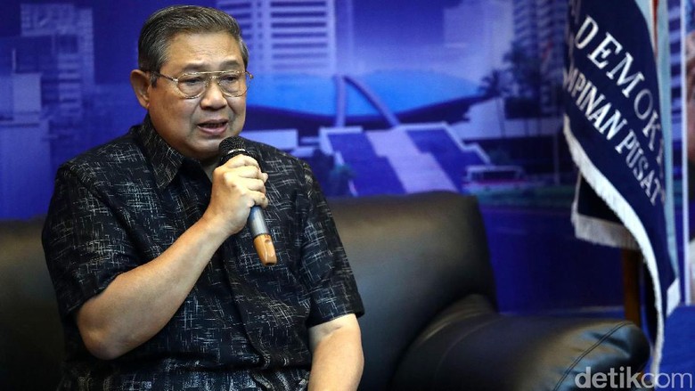 SBY: Antasari Fitnah Saya agar Agus-Sylvi Kalah di Pilkada Besok SBY: Antasari Fitnah Saya agar Agus-Sylvi Kalah di Pilkada Besok