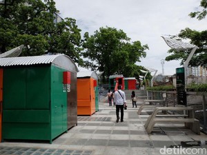 Hari Jumat, PKL Cihampelas Tidak Boleh Lagi Jualan di Trotoar