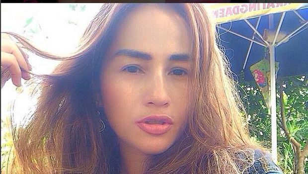 Anak Indra Bekti Meninggal Dunia, Ayah Ruben Onsu Dimakamkan