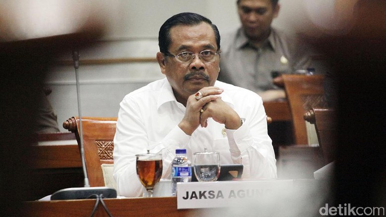 Jaksa Agung: Ada yang Ingin Setop Kasus Pembunuhan Taruna Akpol Adam Jaksa Agung: Ada yang Ingin Setop Kasus Pembunuhan Taruna Akpol Adam