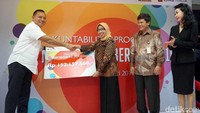Selain itu, melalui program ini juga dilakukan penggalangan dana untuk mendukung kualitas pendidikan anak bangsa.