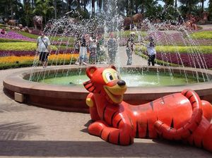 Selain Pantai Ini Hiburan Lain di Pattaya: Nong Nooch Village