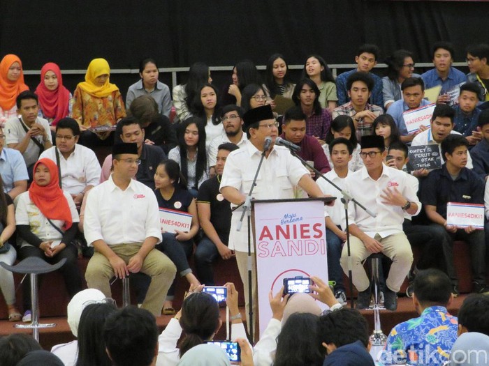 Tak Mencoblos, Prabowo Pantau Penghitungan Suara di Kantor Gerindra