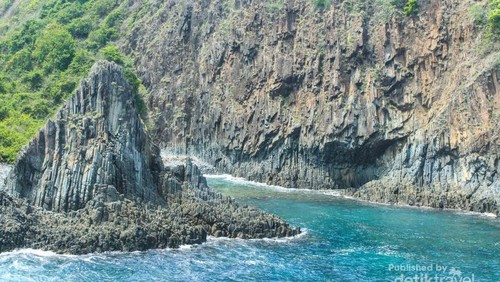 Pantai Semeti di Lombok