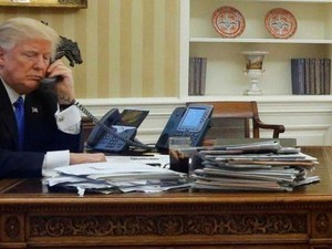 Trump Pertimbangkan Kembali Kesepakatan Pengungsi dengan Australia