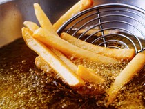 Awas! 7 Kebiasaan Masak di Dapur Ini Bisa Bikin Kolesterol Tinggi