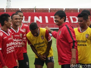 Bali United Tunjuk Hans Peter Schaller sebagai Pengganti Indra Sjafri