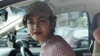 Julia Perez saat ditemui di Polres Jakarta Selatan pada Kamis (2/2/2017). Pool/Ismail/detikFoto.