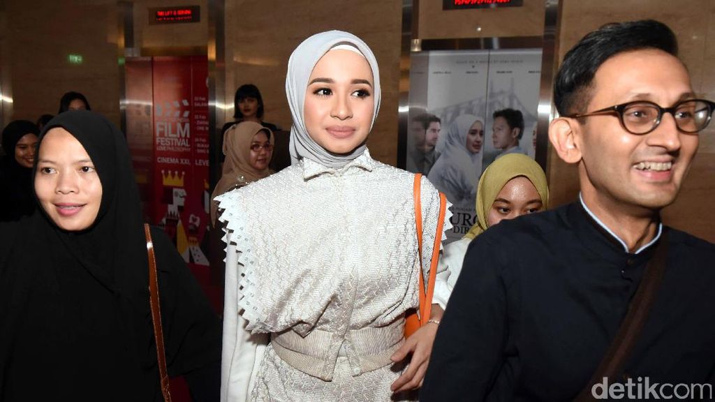 Dikabarkan Terima Mahar Rumah Rp 21 Miliar, Laudya Cynthia Bella Titikkan Air Mata 