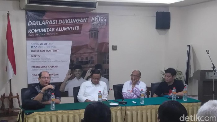 Anies Janji Libatkan Warga dalam Menyusun Kebijakan
