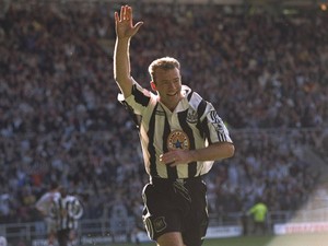 Klub 100 Gol Premier League: Dari Alan Shearer Sampai Peter Crouch