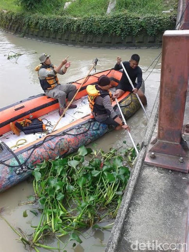 Jasad Remaja Yang Tenggelam Di Sungai Wiyung Ditemukan