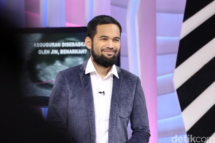 Teuku Wisnu Kembali Akting Lewat Drama Komedi