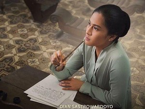 5 Judul Film yang Bisa Kamu Tonton di Hari Kartini